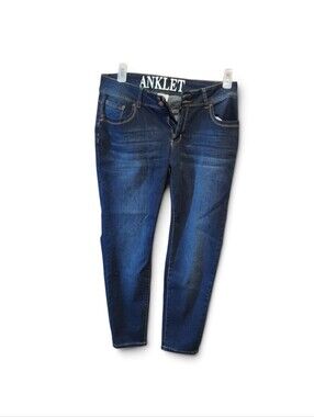 Encore Jeans Women's Straight-Leg Jeans in Blue Two-Tone